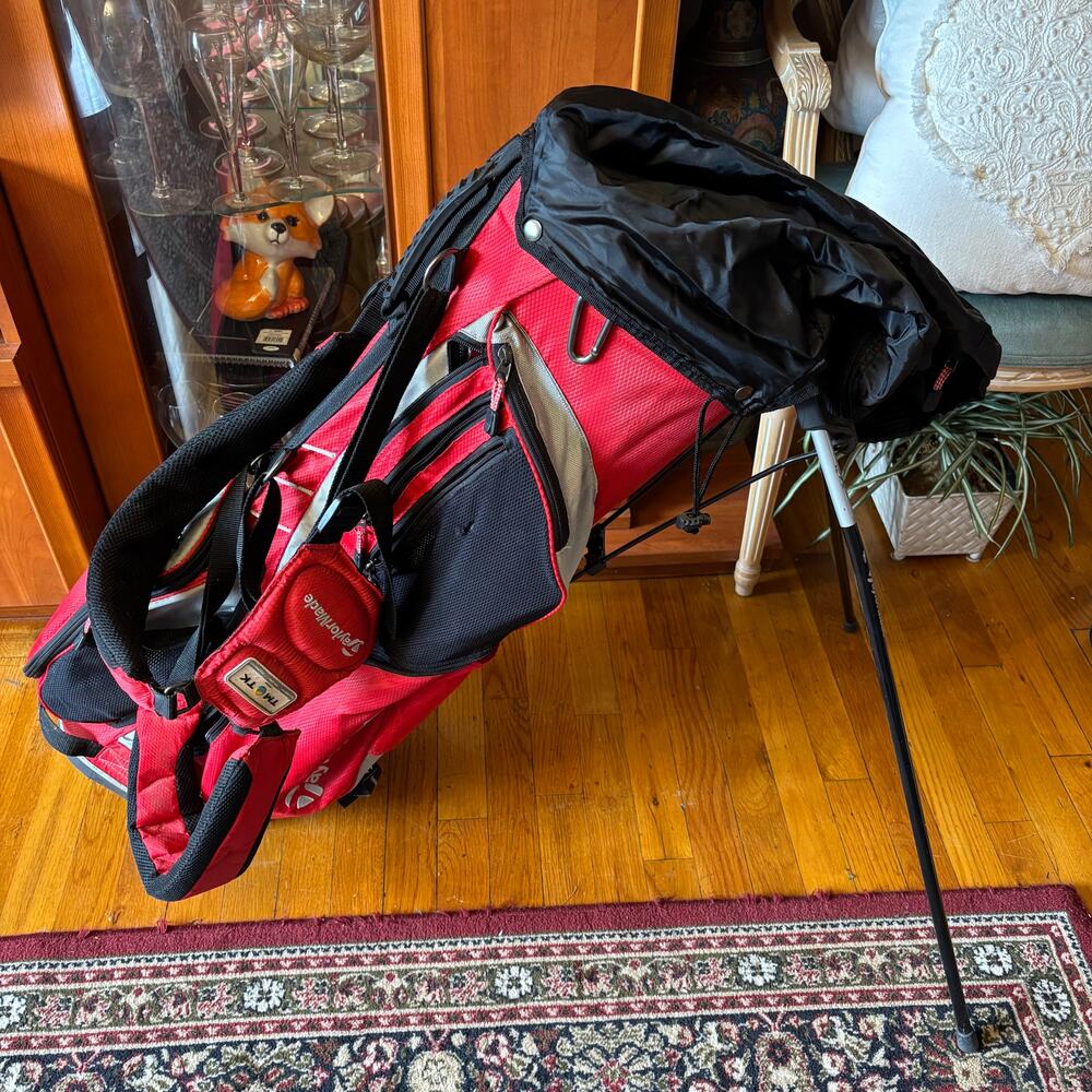 TaylorMade TM TK 6-Way Divider Carry Lightweight Red Black Stand Golf Bag